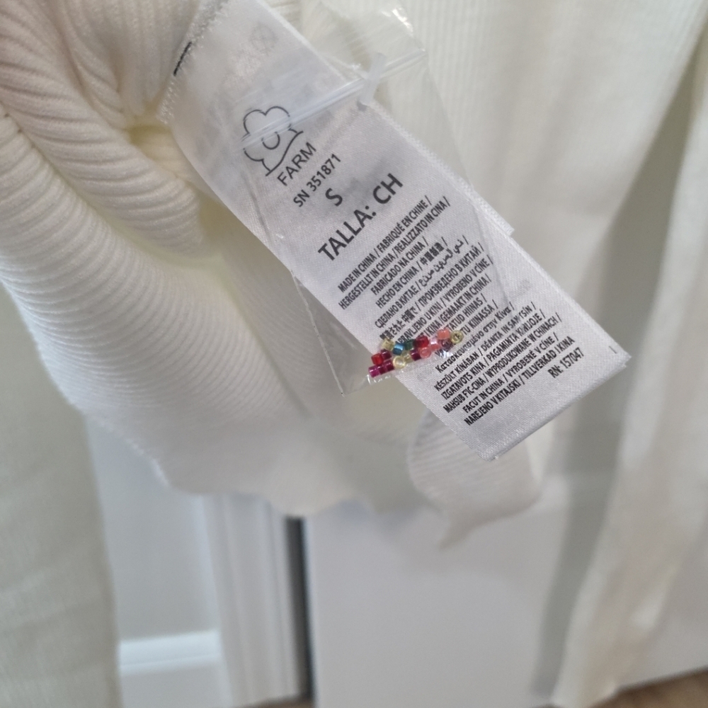 Farm Rio Off-white flower embroidery Knit Sweater small - Picture 7 of 7